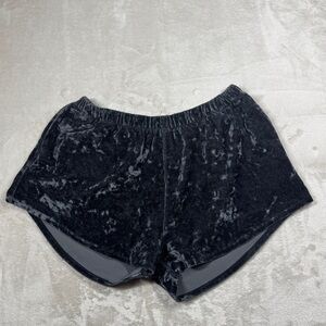 Ivivva by Lululemon Girls Veluxe Black Velvet Elastic Waist Athletic Shorts 14